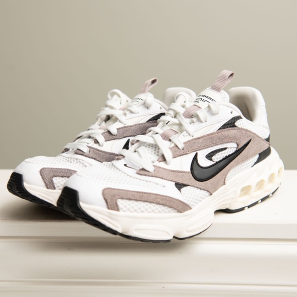 Nike Womens Air Zoom Fire Sneakers - White Diffused Taupe Women 11 / Men 9.5 - Picture 2 of 6